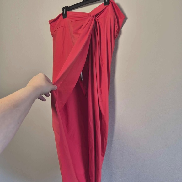 Skims NWT Plus Size Swimwear Ruby Red Sarong Skirt 3X - Picture 2 of 5